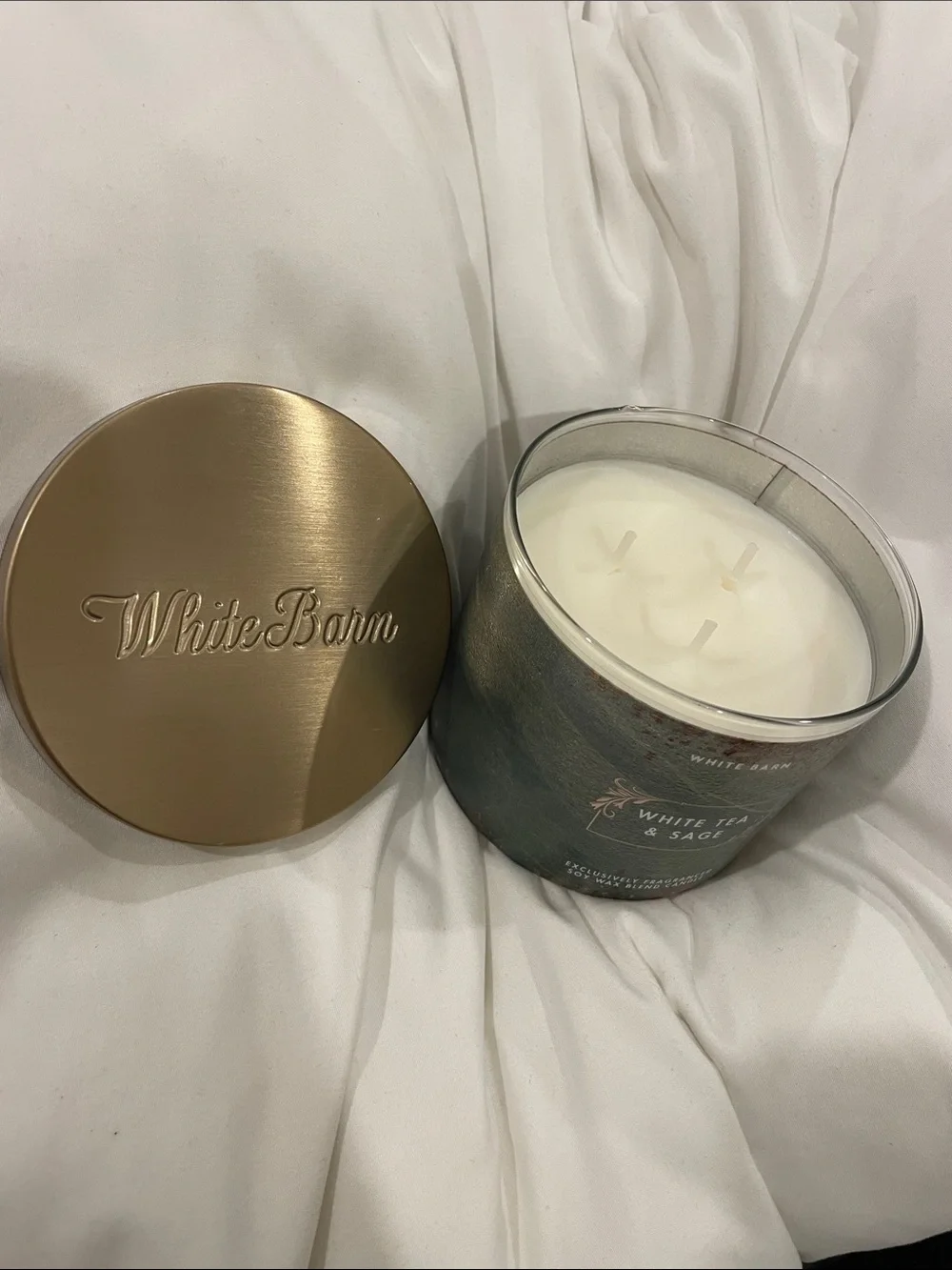 White Barn White Tea & Sage 3 Wick Candle